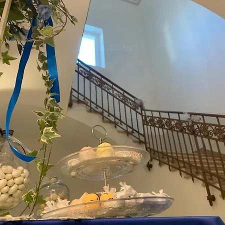 Pl Palace * Саммикеле-ди-Бари