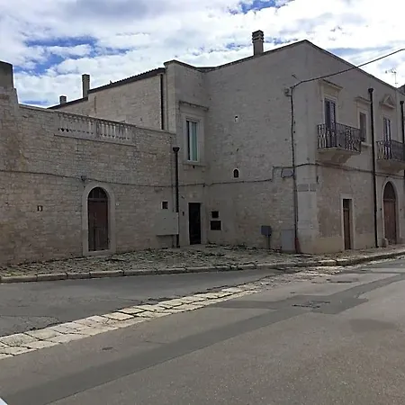 Pl Palace Oda ve Kahvaltı Sammichele Di Bari