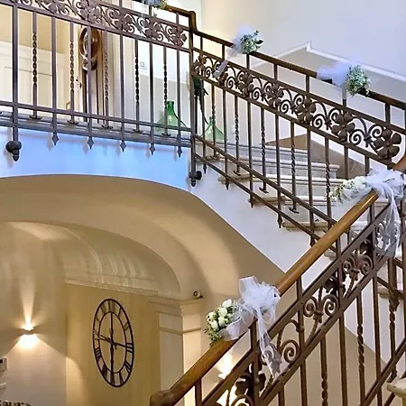 فندق مبيت وإفطار Pl Palace 3*