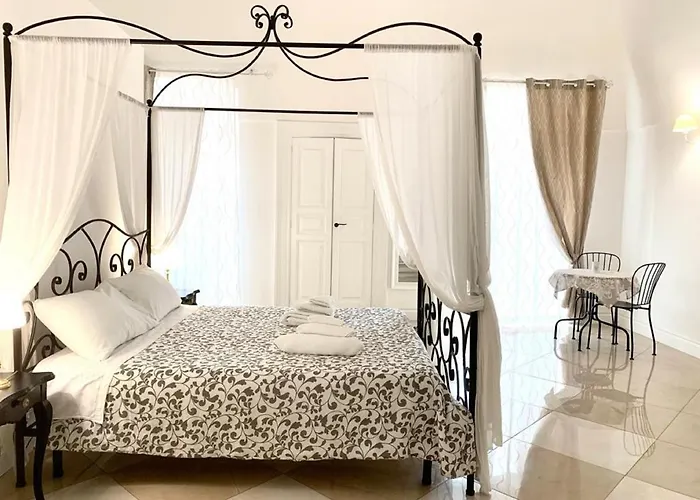 Pl Palace Sammichele Di Bari